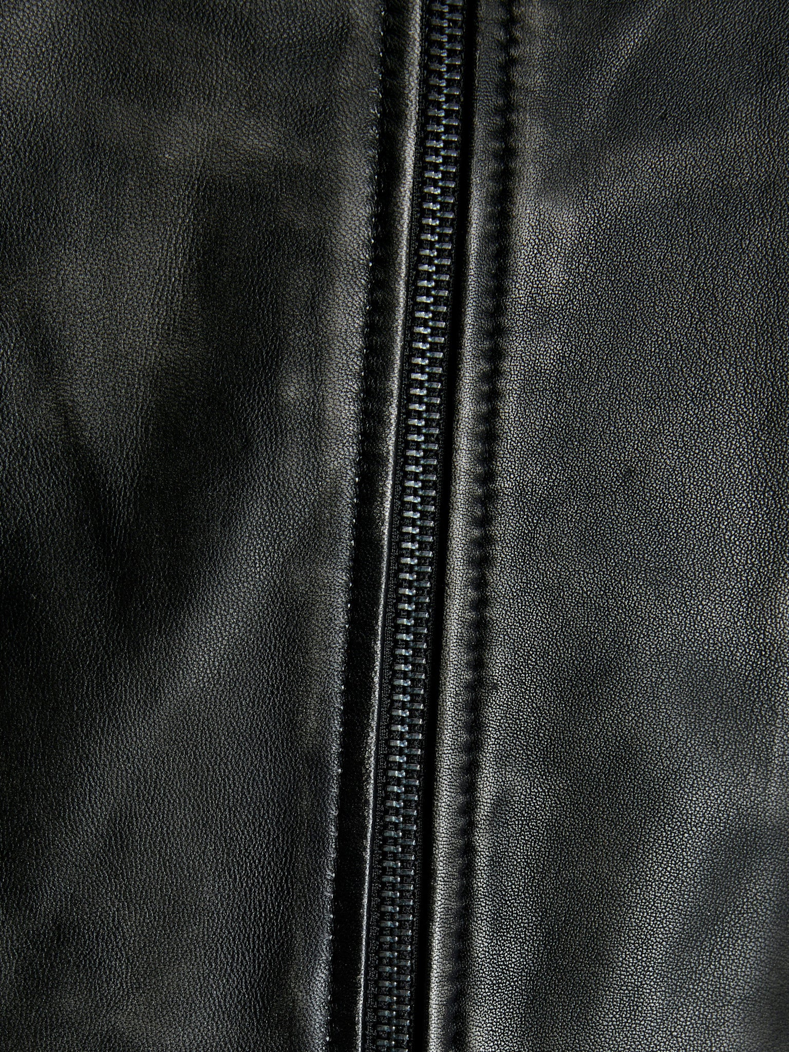 JXENYA LEATHER SHORT JACKET - BLACK WASHED