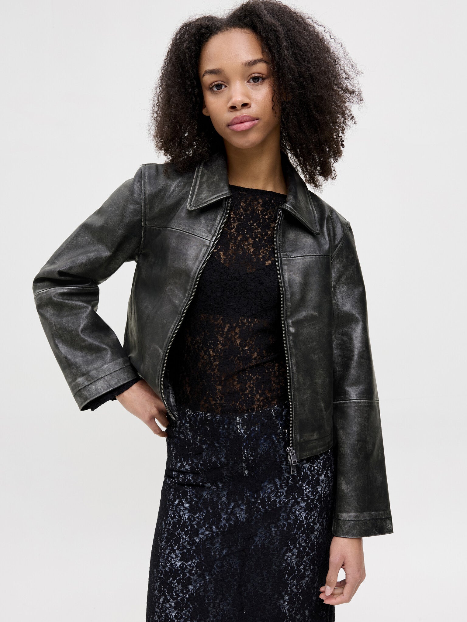 JXENYA LEATHER SHORT JACKET - BLACK WASHED