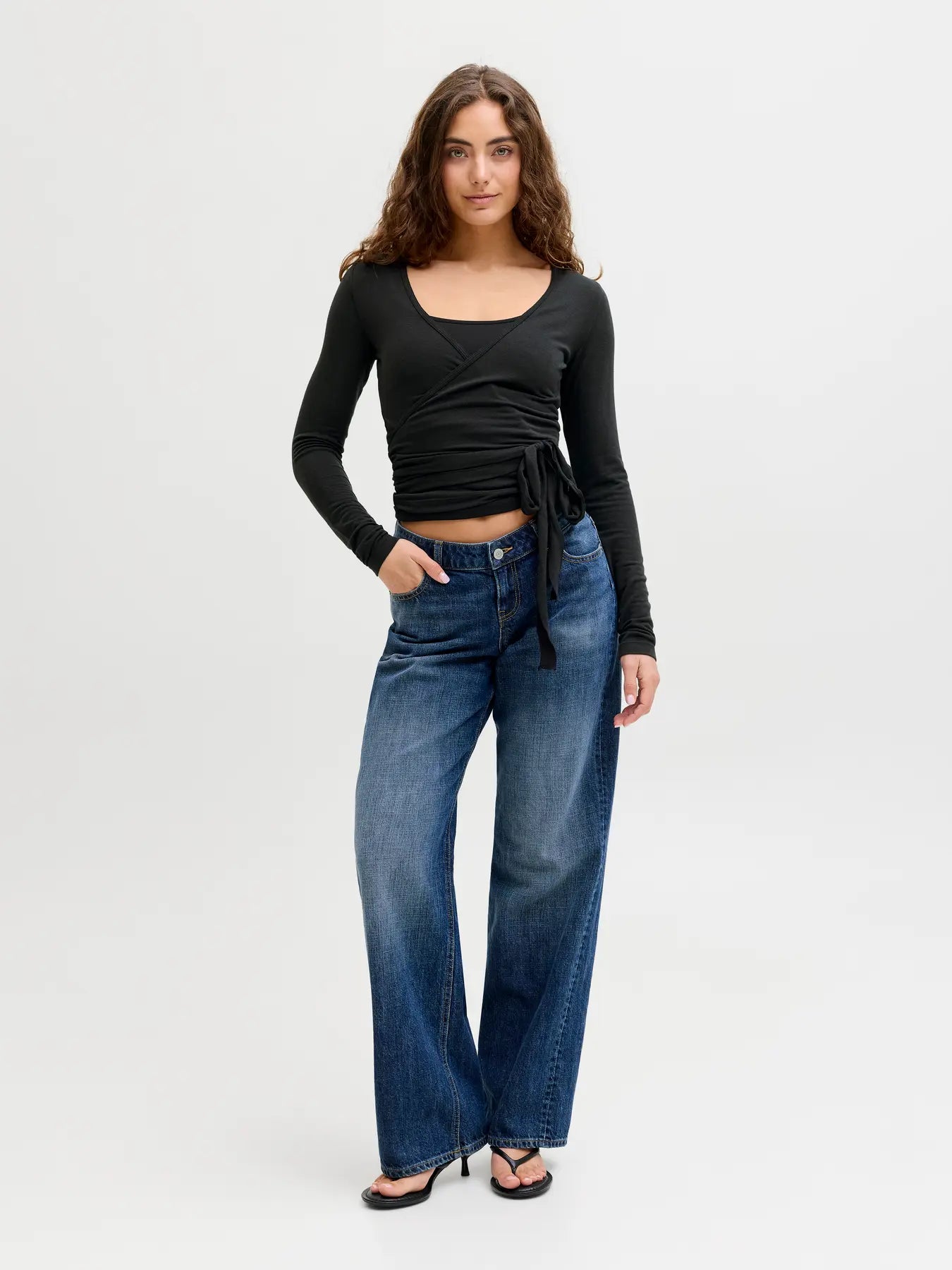 JXLUNA WRAP CARDIGAN - BLACK