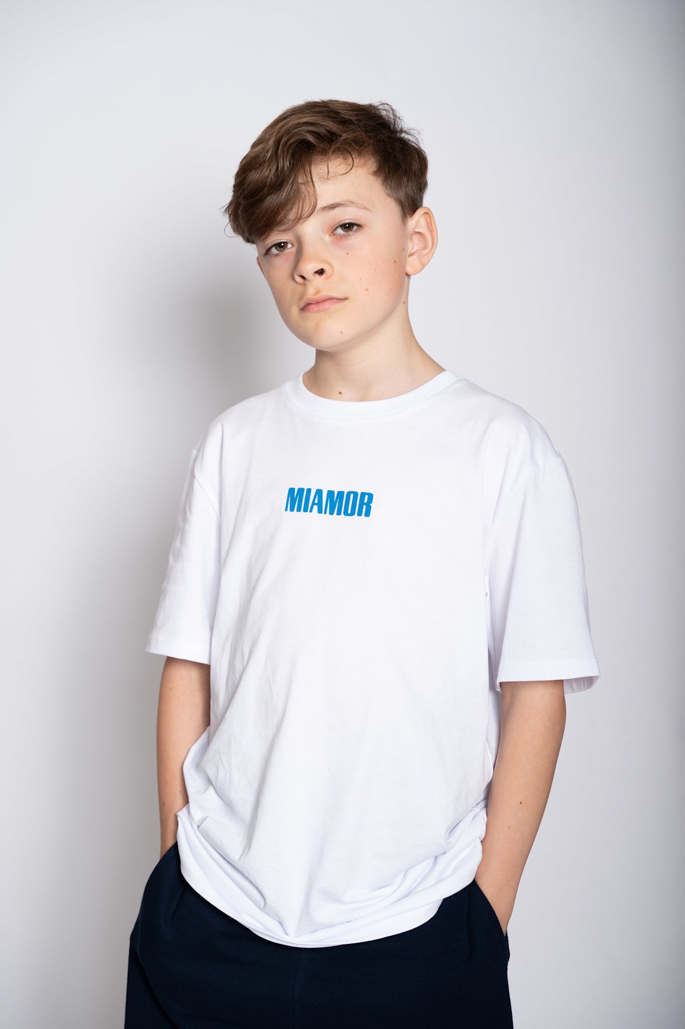 Mini Miamor tee white - royal blue logo
