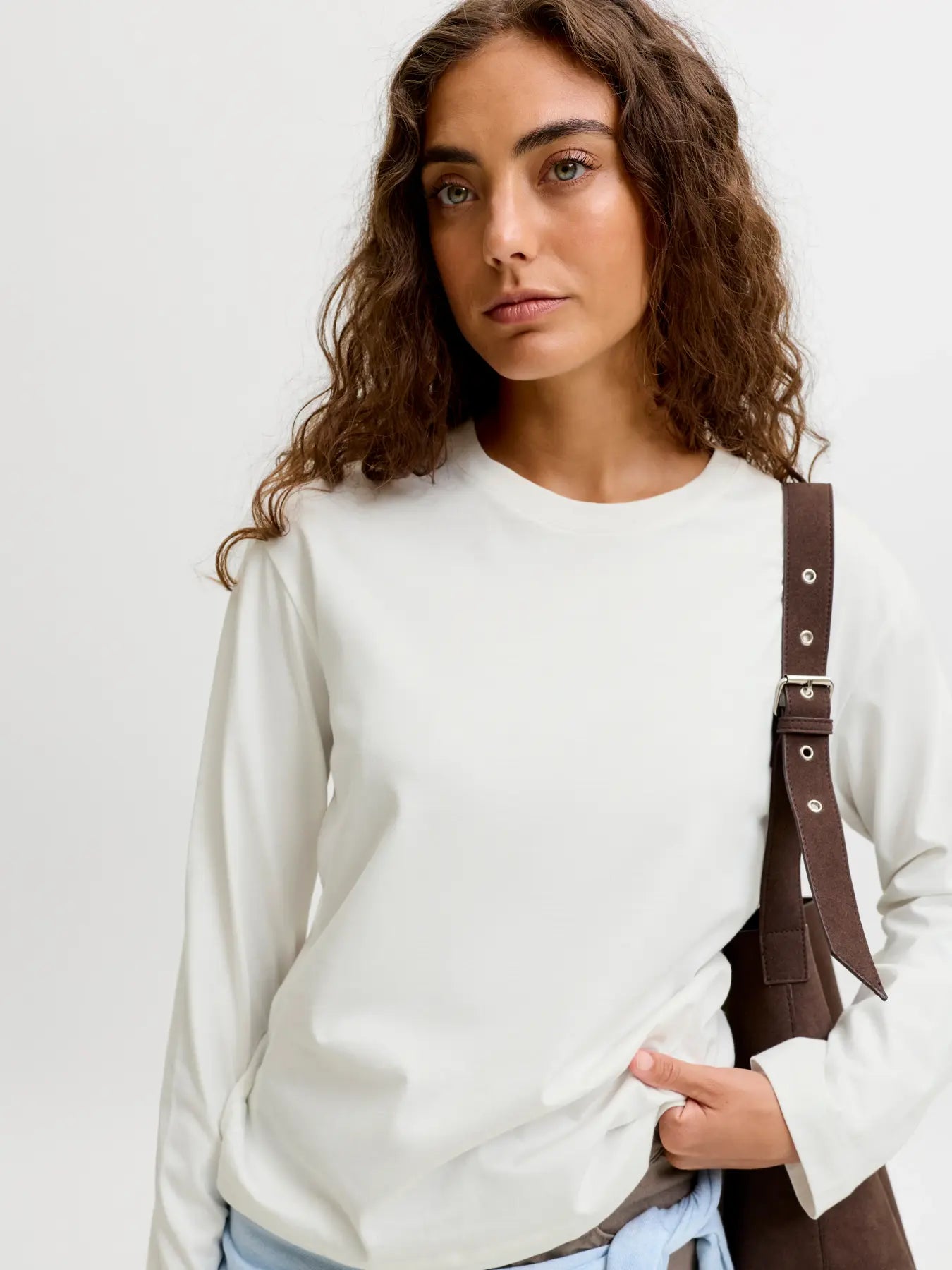 JXSOPHIA BOXY LS TEE JRS NOOS - WHITE CLOUD DANCER