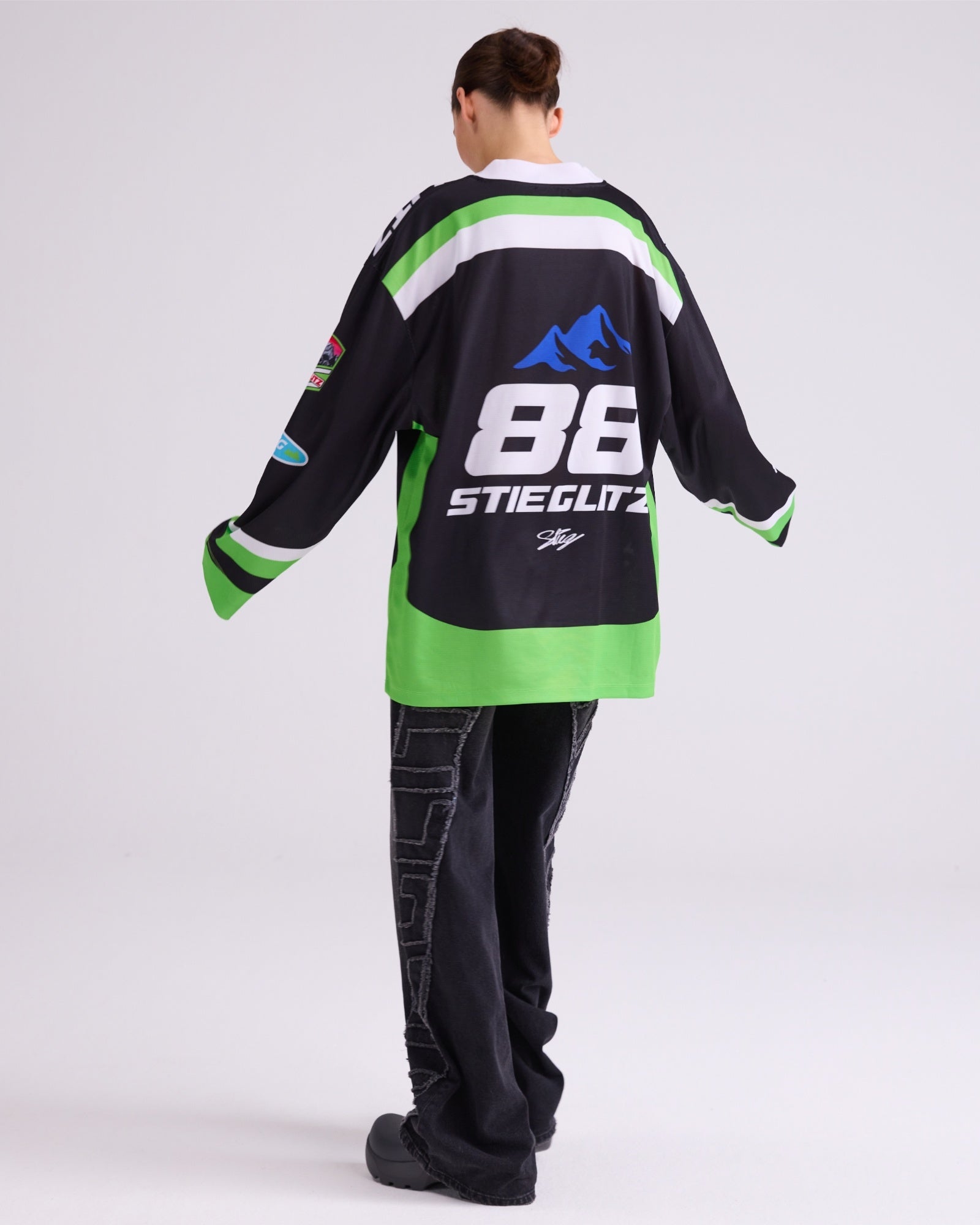 Alando wijde skate longsleeve - Zwart