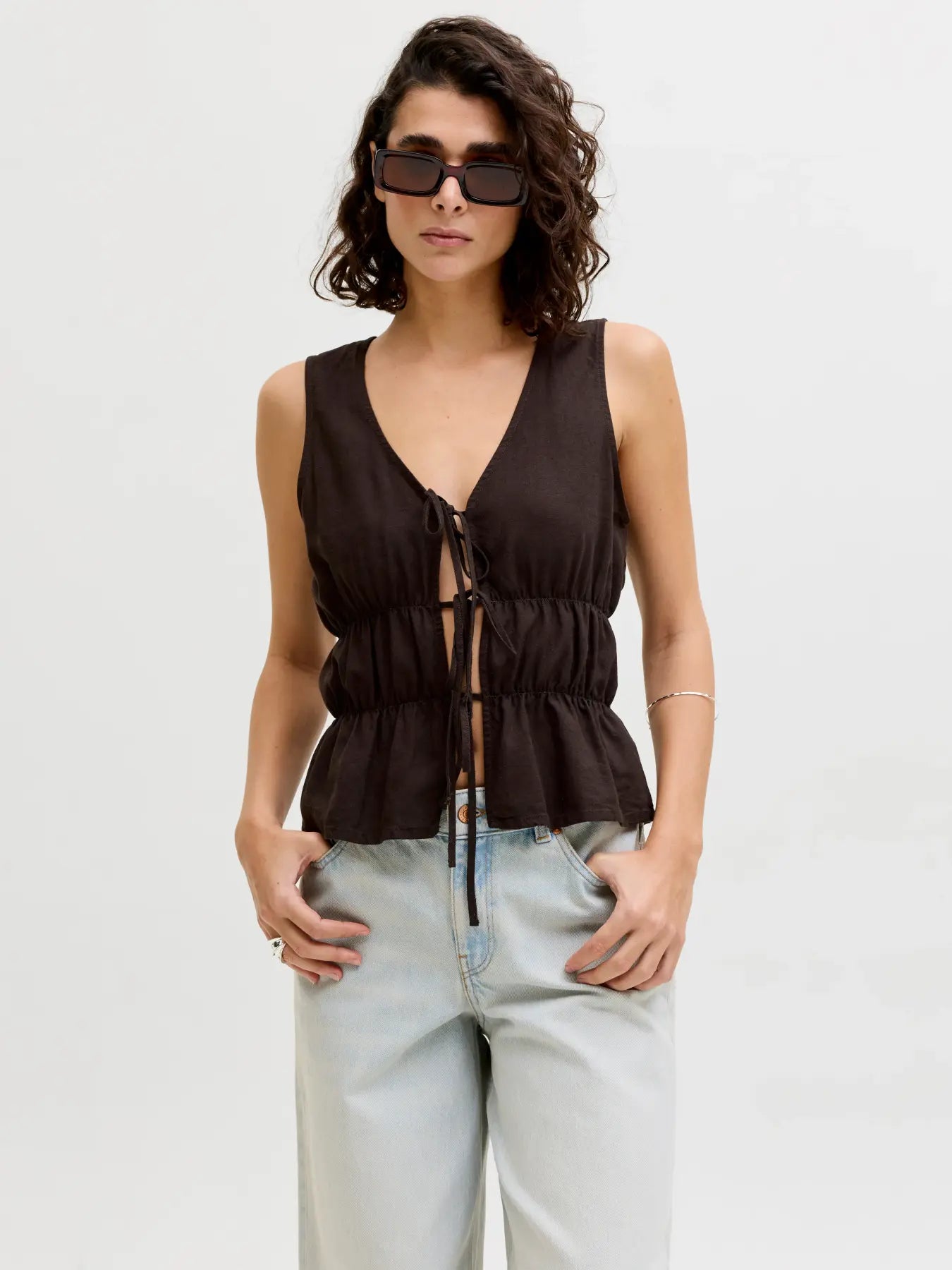 JXALMIRA LINEN BLEND TOP - SEAL BROWN